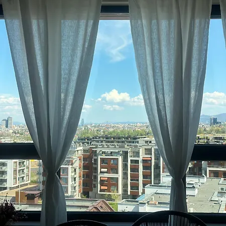 в 54 в сграда мона Apartament Sofia